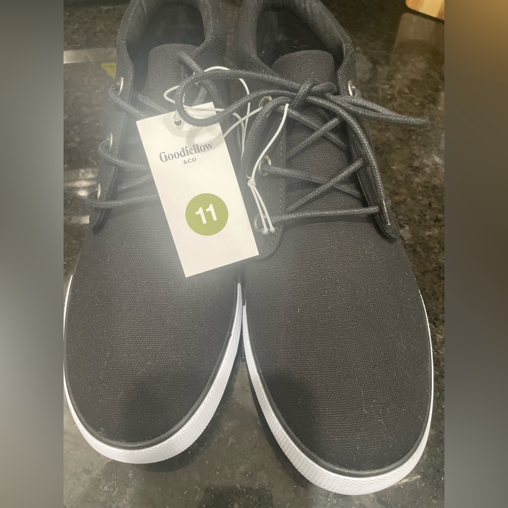 Goodfellow & Co Men's Shoes SIZE 11 Casual Laces, Color Black, new without box
